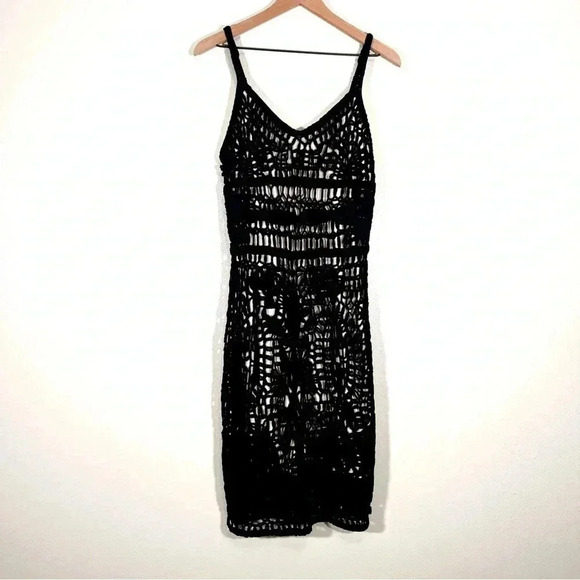 Dolce Cabo Dresses & Skirts - Dolce Cabo Black Crochet Dress